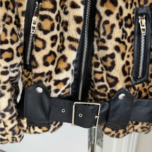 Blank NYC Animal Print Faux Fur Jacket Size XS EUC - Picture 8 of 8
